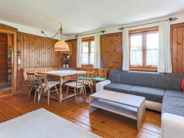 Villa photo 3