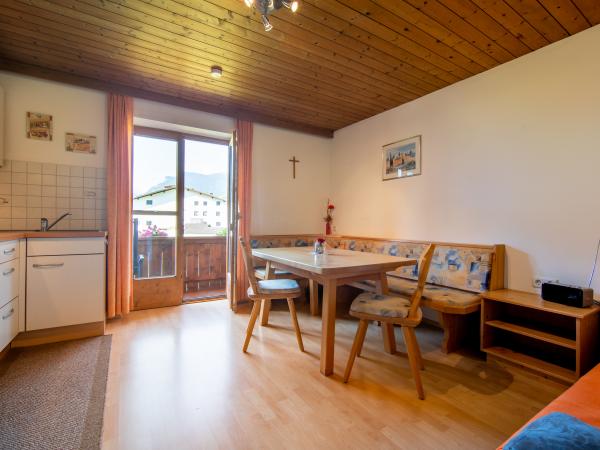 Villa photo 3