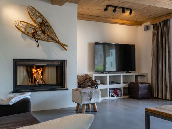 Villa photo 3