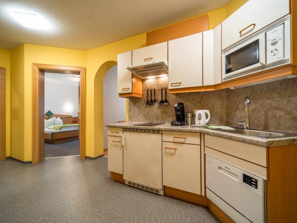 Villa photo 3