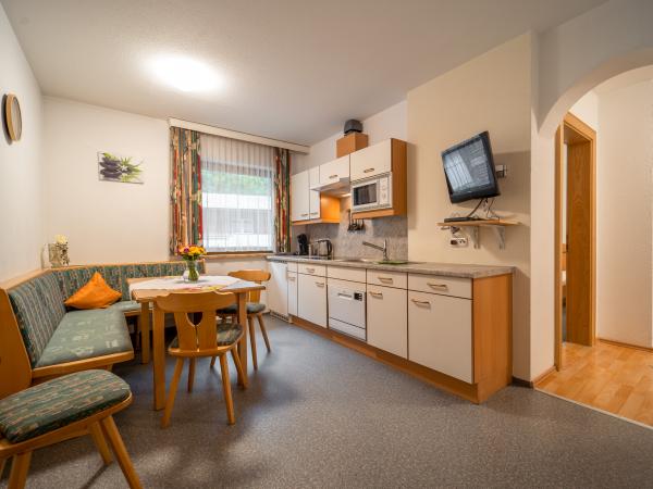 Villa photo 2