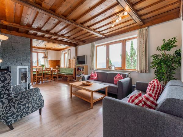 Villa photo 4