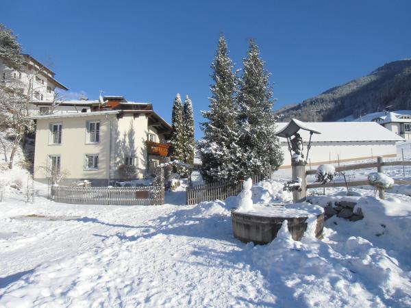 Villa photo 2