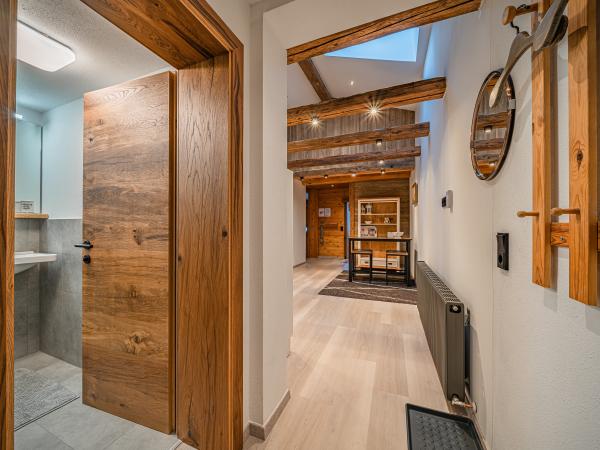 Villa photo 2