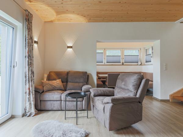 Villa photo 2