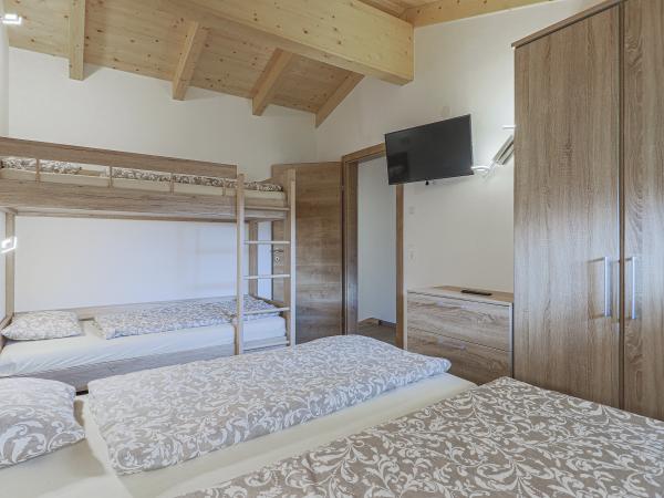 Villa photo 3