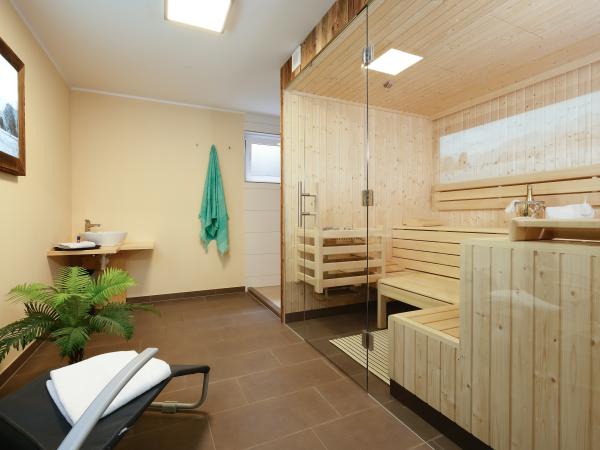 Villa photo 3