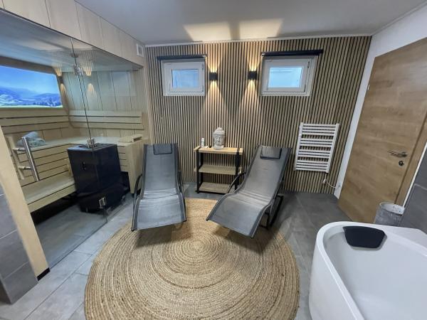 Villa photo 3