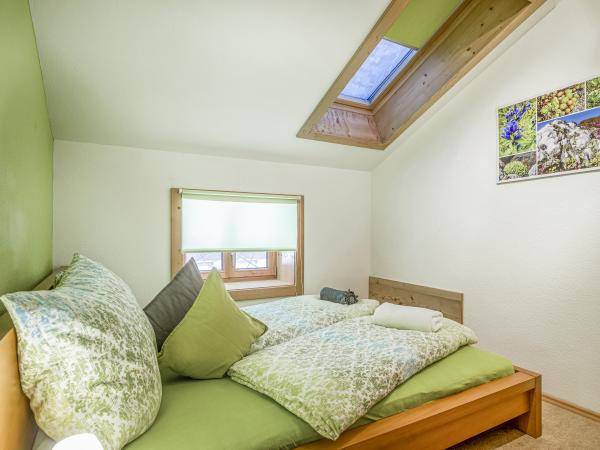 Villa photo 3