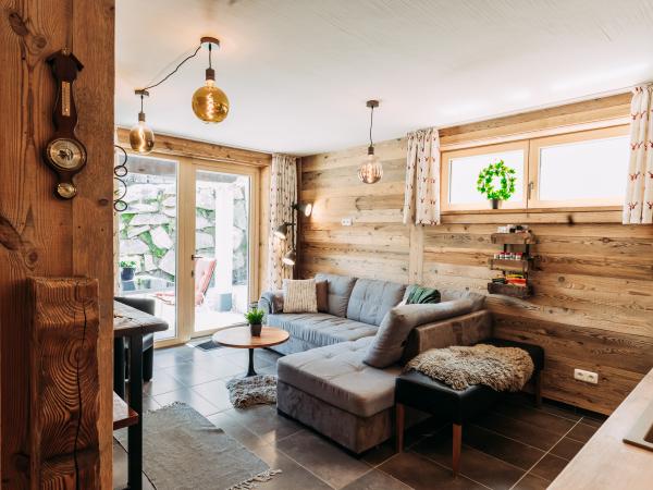 Villa photo 3