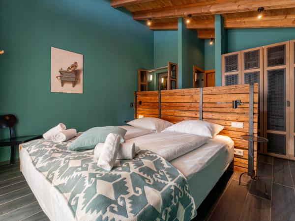 Villa photo 3