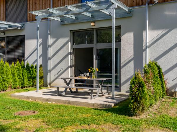 Villa photo 2