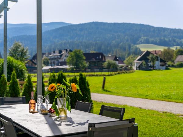 Villa photo 2