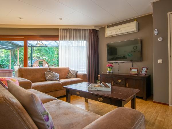 Villa photo 5