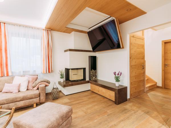 Villa photo 3