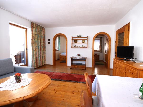 Villa photo 5