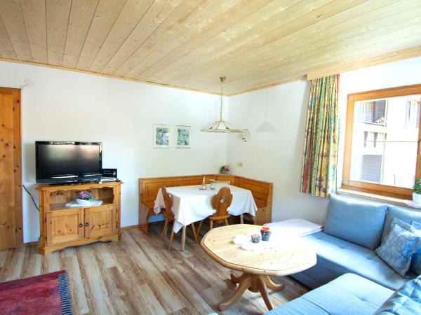 Villa photo 4