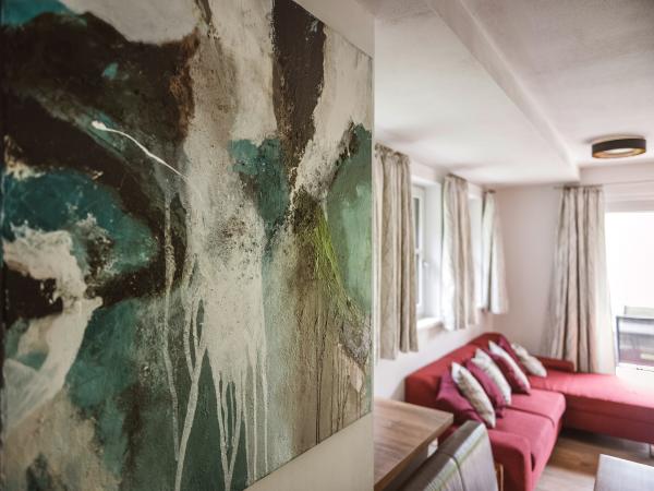 Villa photo 3