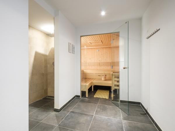 Villa photo 4