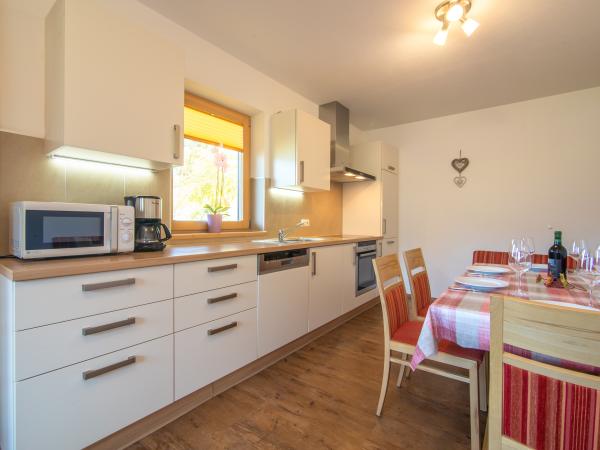 Villa photo 3
