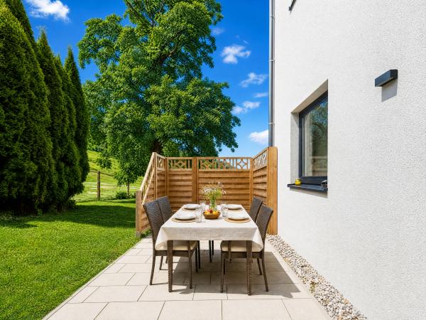 Villa photo 3