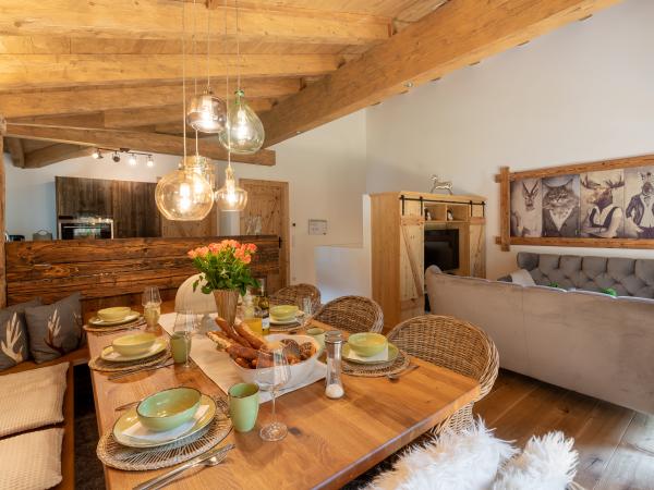 Villa photo 3