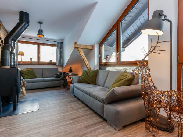 Villa photo 2