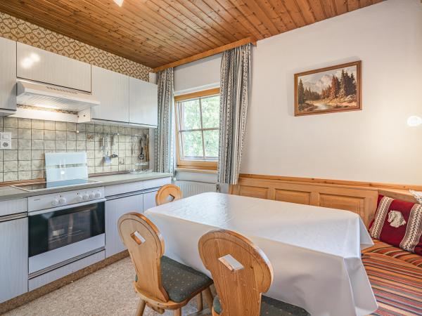 Villa photo 2