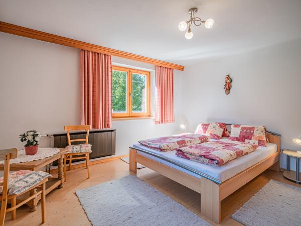 Villa photo 3