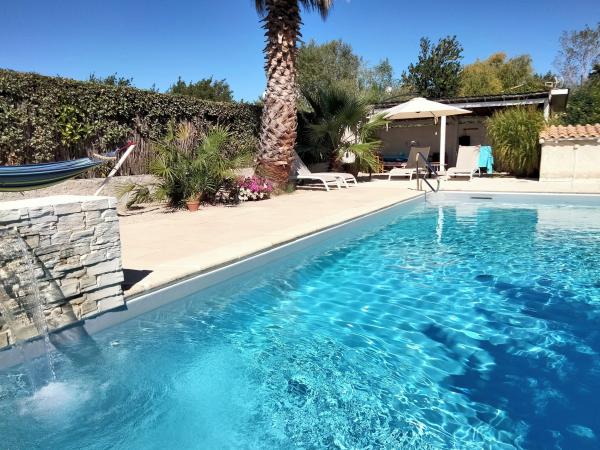 Villa photo 2