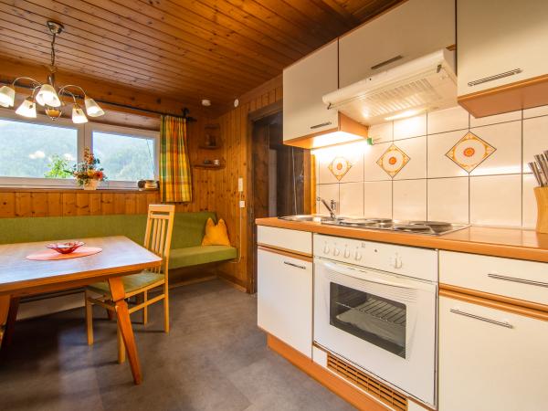 Villa photo 2