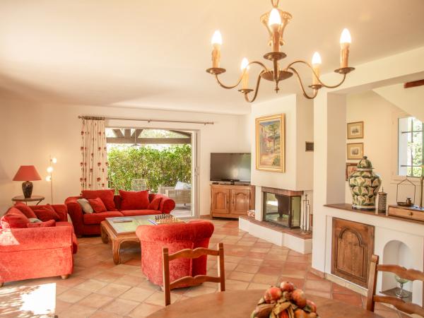 Villa photo 4