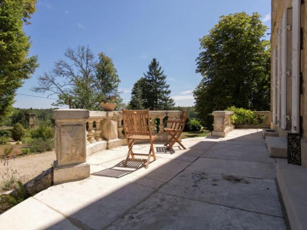 Villa photo 3