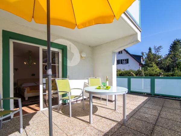 Villa photo 2