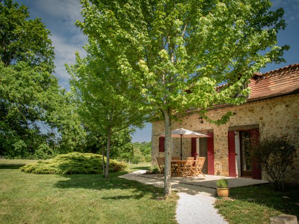 Villa photo 2
