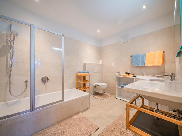 Villa photo 4