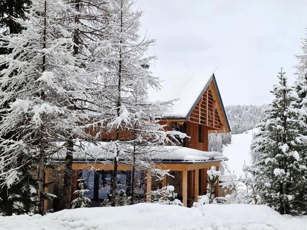 Villa photo 2