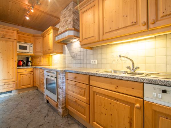 Villa photo 4
