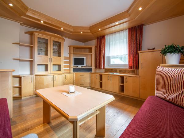 Villa photo 3