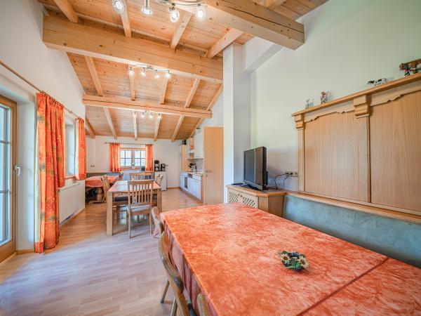 Villa photo 4
