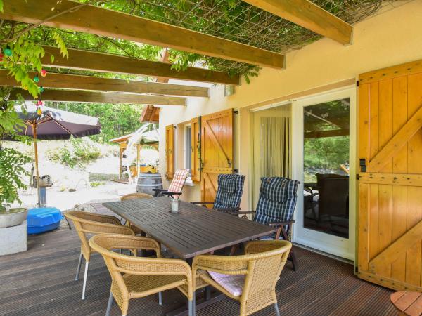 Villa photo 5