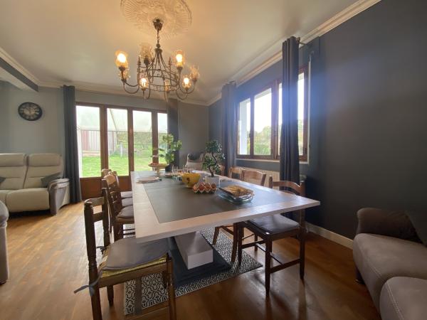Villa photo 3