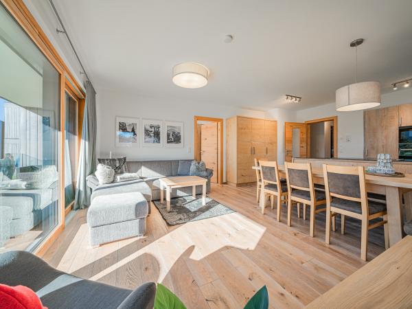 Villa photo 3