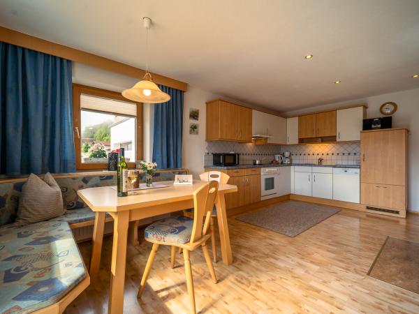 Villa photo 3