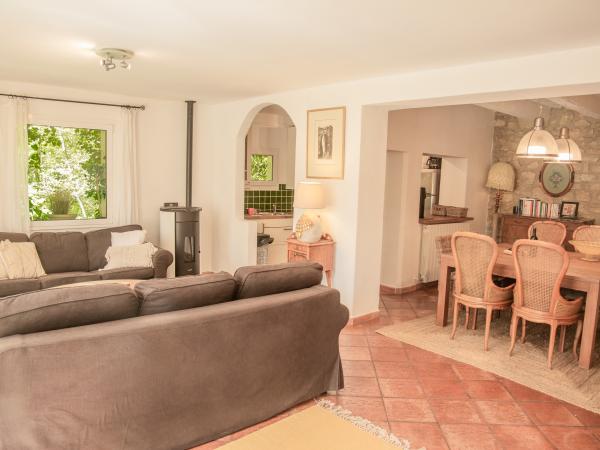 Villa photo 4
