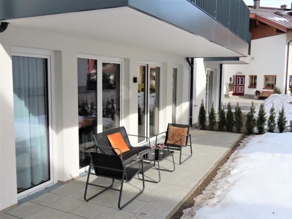 Villa photo 2