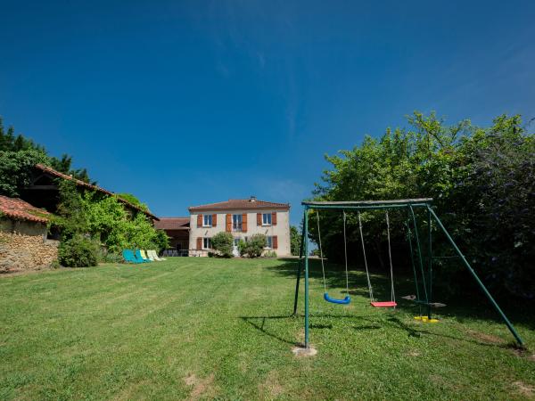 Villa photo 3