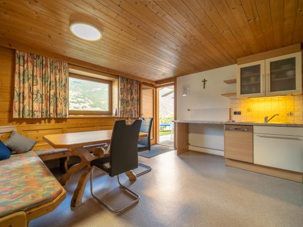 Villa photo 3