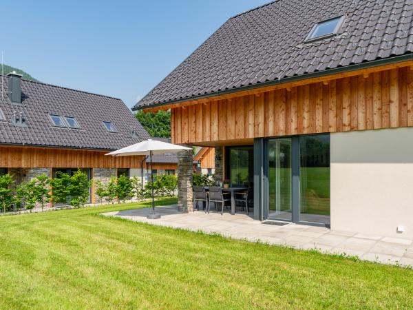 Villa photo 2