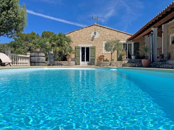 Villa photo 3